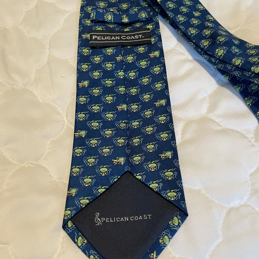 Blue Pelican Coast Gator Tie NWOT